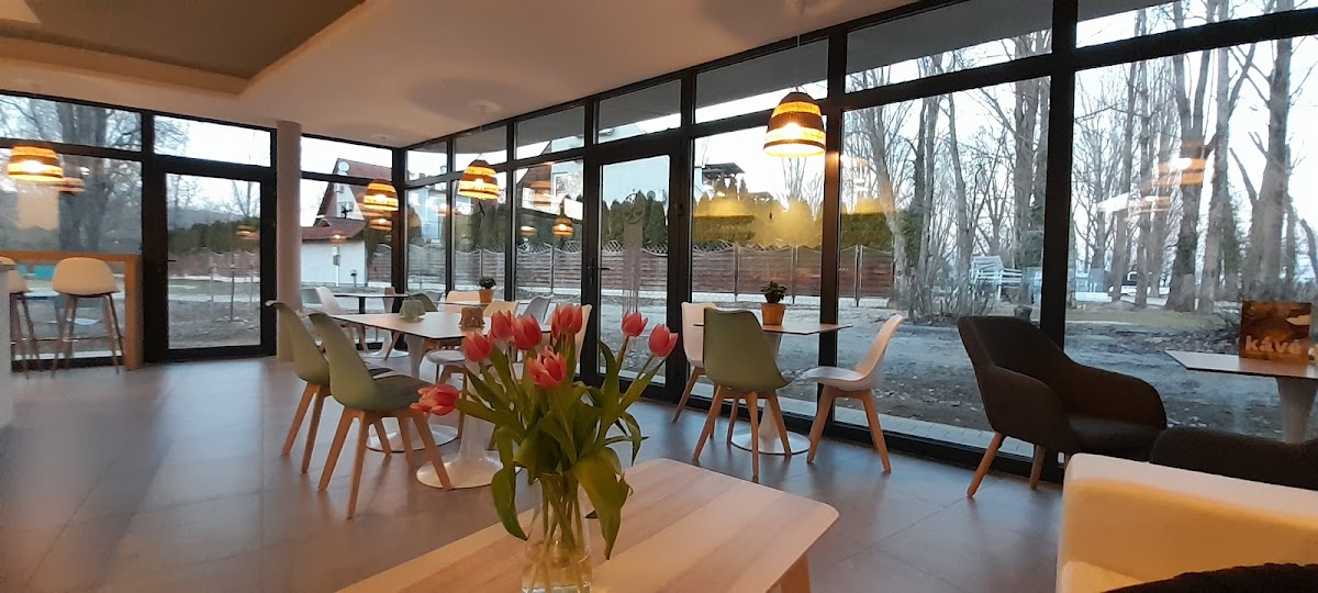 Énidő Specialty Cafe